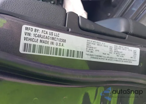 2021 Jeep Grand Cherokee Laredo X 4X2 из США, поврежденный, VIN 1C4RJEAG1MC712308